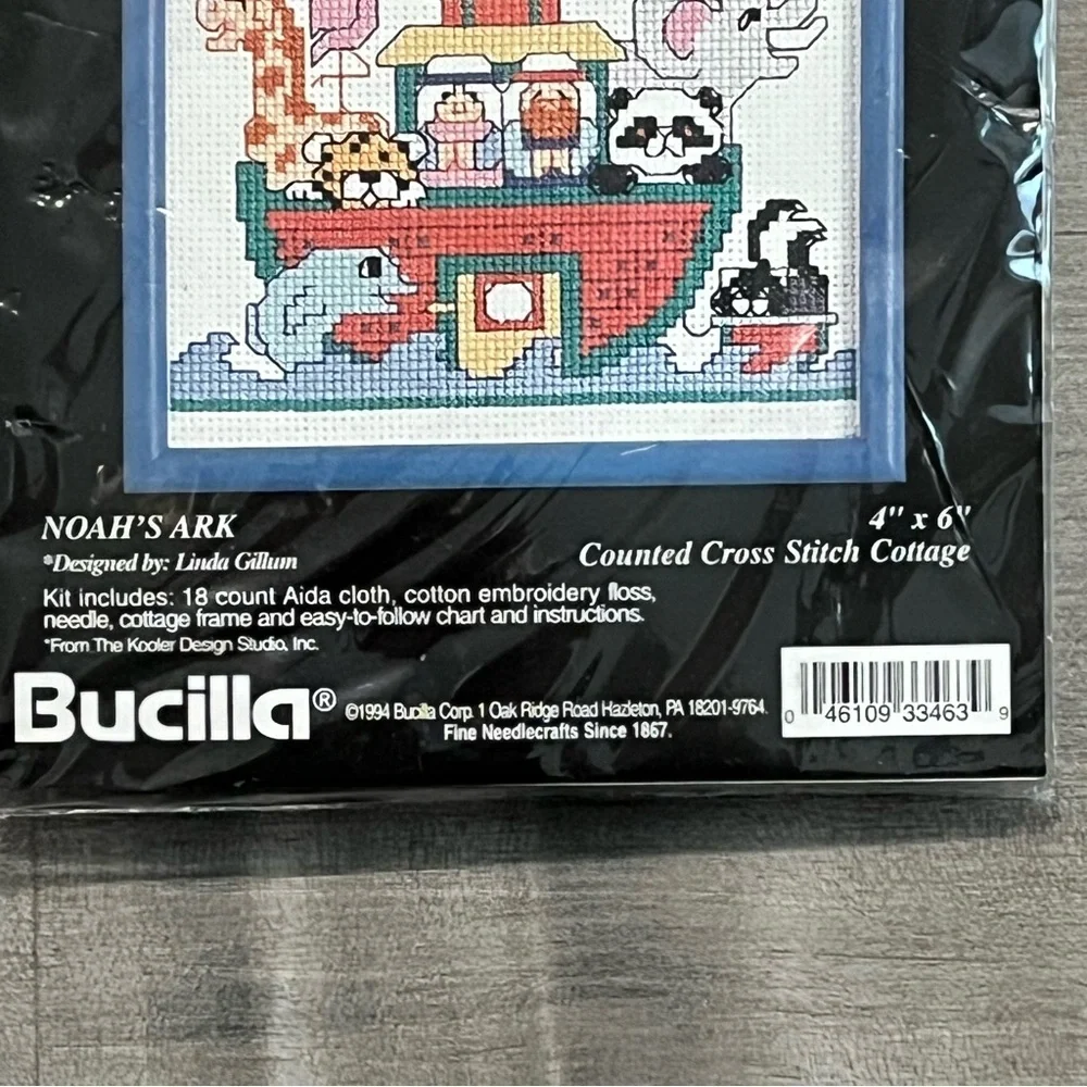 NWT Bucilla “Noah’s Ark” Counted Cross Stitch Kit with Plastic Cottage Frame